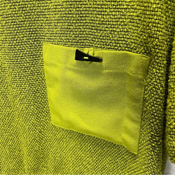 Ali Miles Vibrant Green Textured Tunic with Pocket - Picture 2 of 6